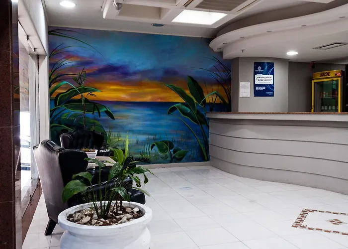 Master Grande - Proximo Ao Palacio Do Governo Hotel 3*